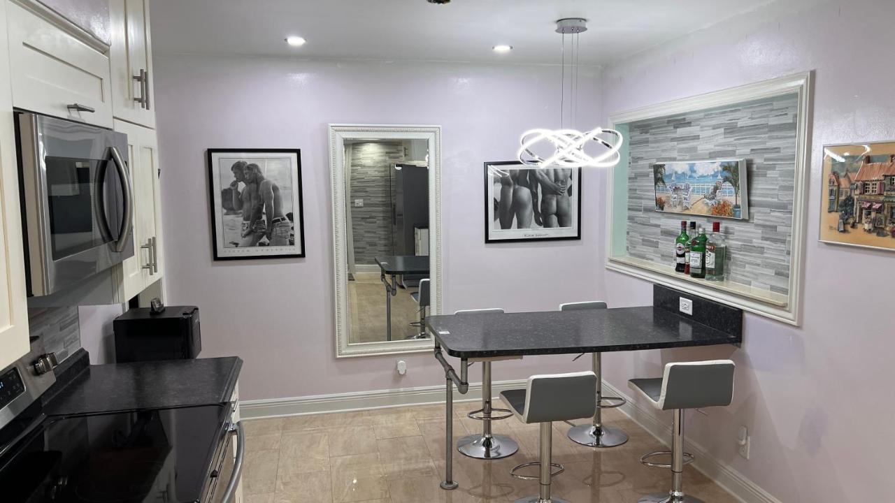 Billy'S Resort- Men Only - Solo Hombres Wilton Manors Екстериор снимка